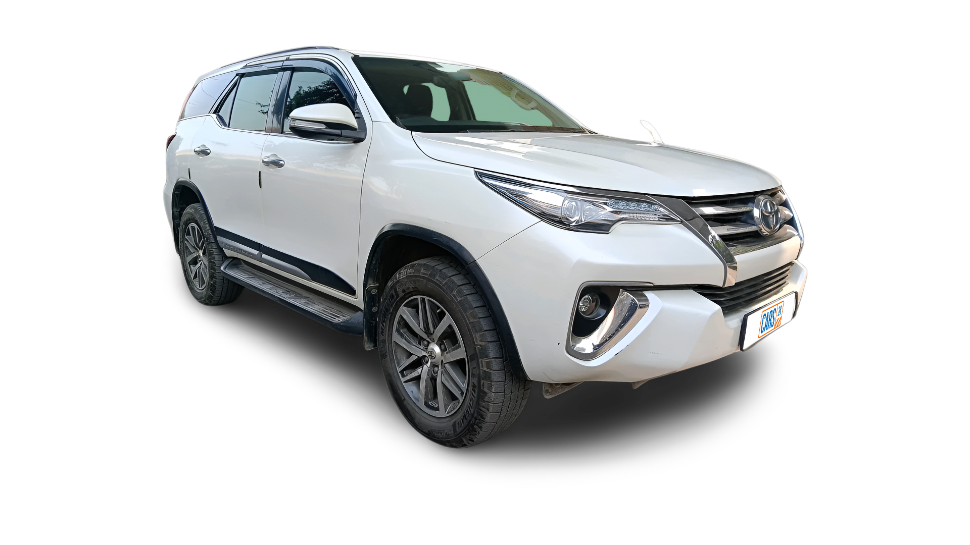 Toyota Fortuner-img
